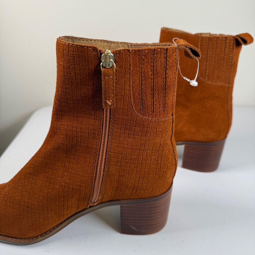 NWOT Kelsi‎ Dagger Brooklyn Milly Booties Ankle Boots 8 Cognac Suede Pointed Toe - Picture 2 of 10